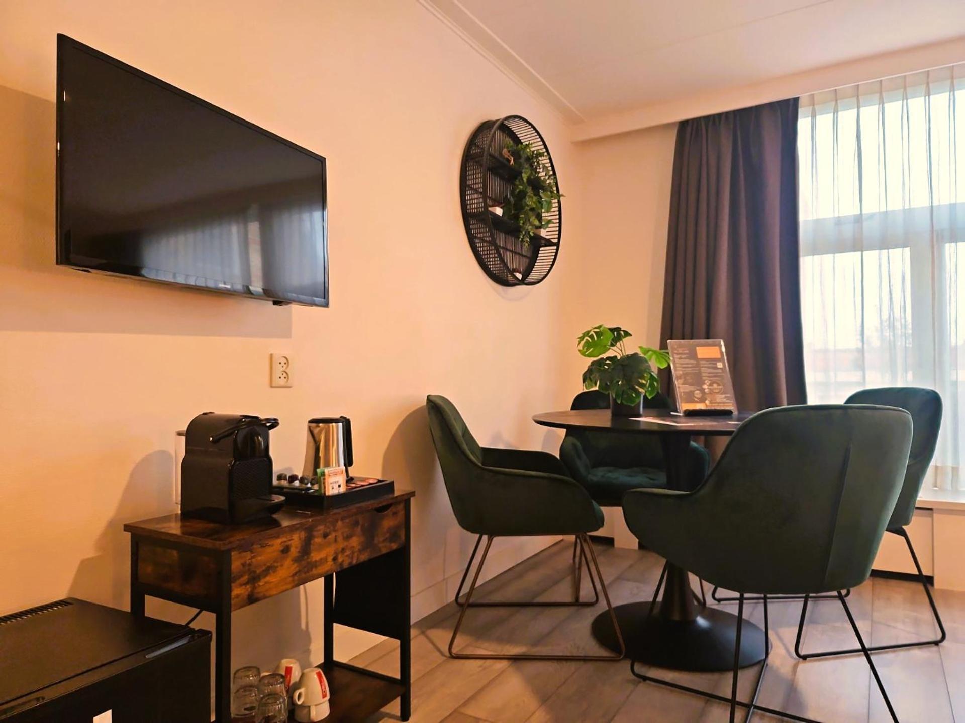 Hotel Anna Casparii Harlingen Bagian luar foto