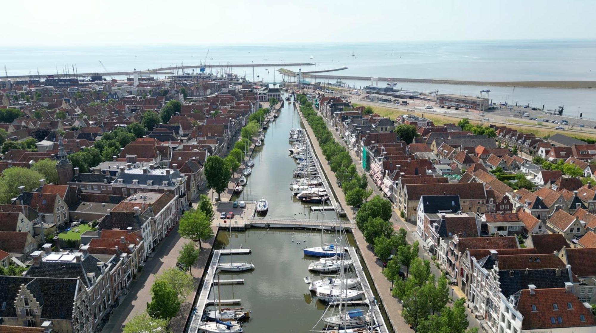 Hotel Anna Casparii Harlingen Bagian luar foto