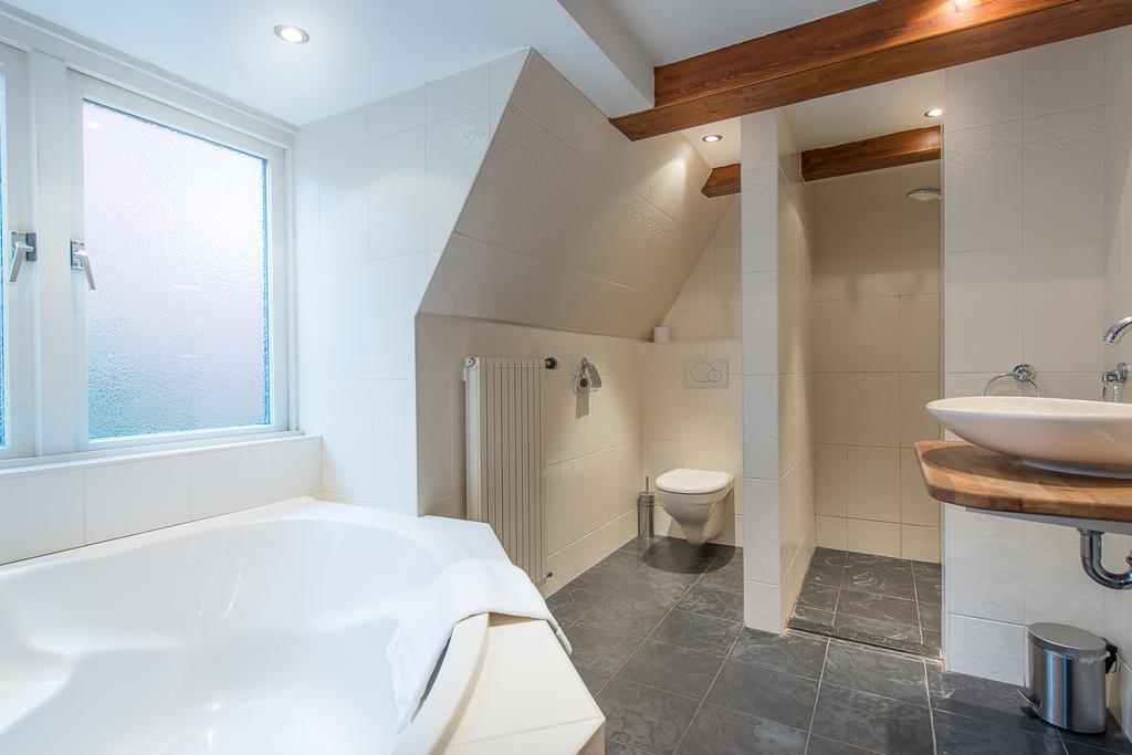 Hotel Anna Casparii Harlingen Bagian luar foto
